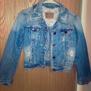 Cropped light wash denim jacket Hollister Sz Small
